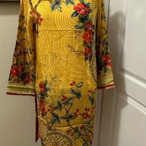 PAKISTANI BRAND!!SAPPHIRE GRIP KURTA!!!